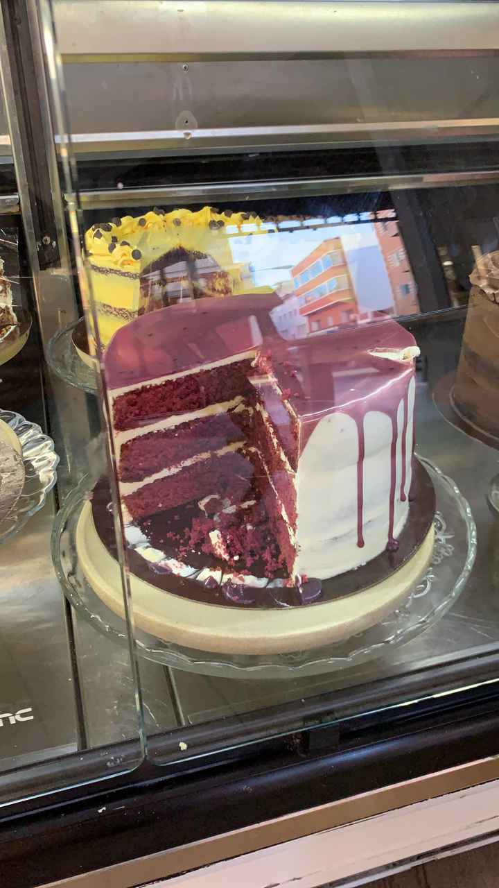 Ya hemos es escogido sabor y decoración de la tartaaaa 😍 - 1