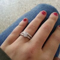 Pongamos todas nuestro anillo de compromiso - 1