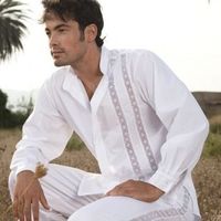 traje de novio ibicenco