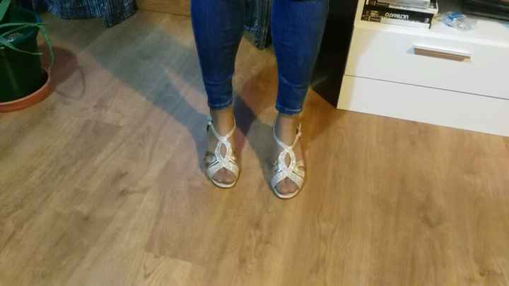 Mis sandalias, x fin... - 1