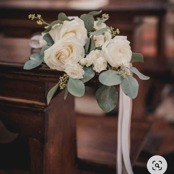 ¿Flores para las sillas de la ceremonia? 🌸 - 1