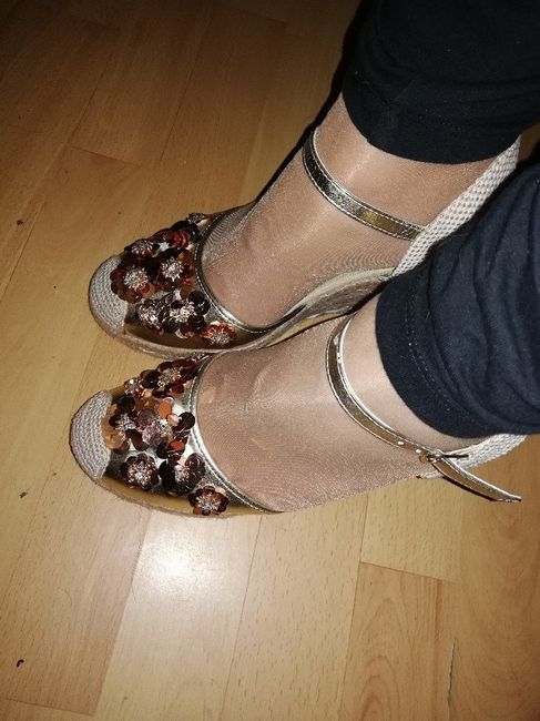 zapatos ¿plano o con tacón? - 2
