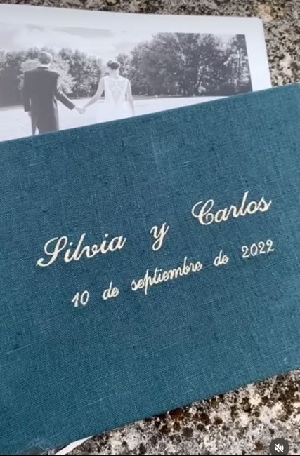 Libro de Firmas minimalista y personalizable 8