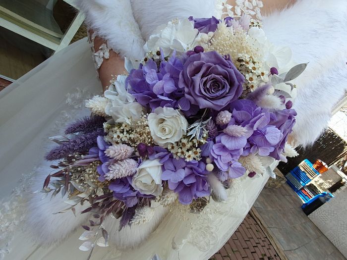 Ramo de novia tonos morados 7