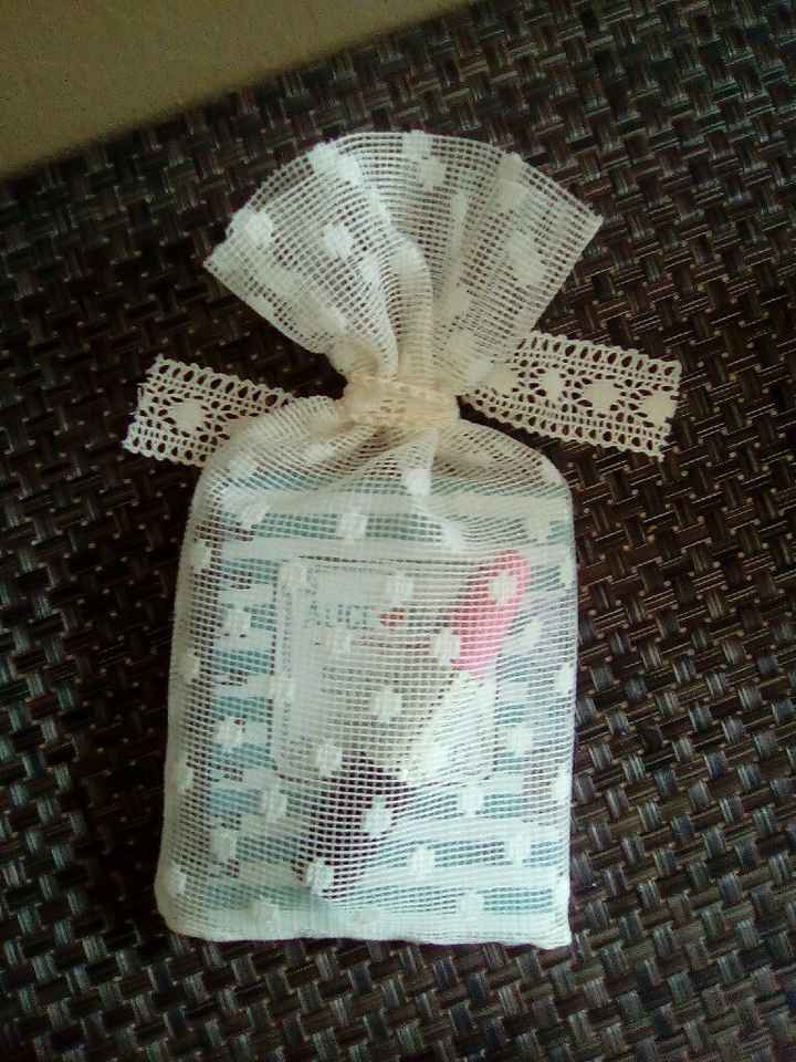 Bolsas de tela para regalos..ayuda!!!! - 1