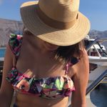 María