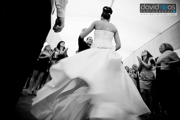 Bailando