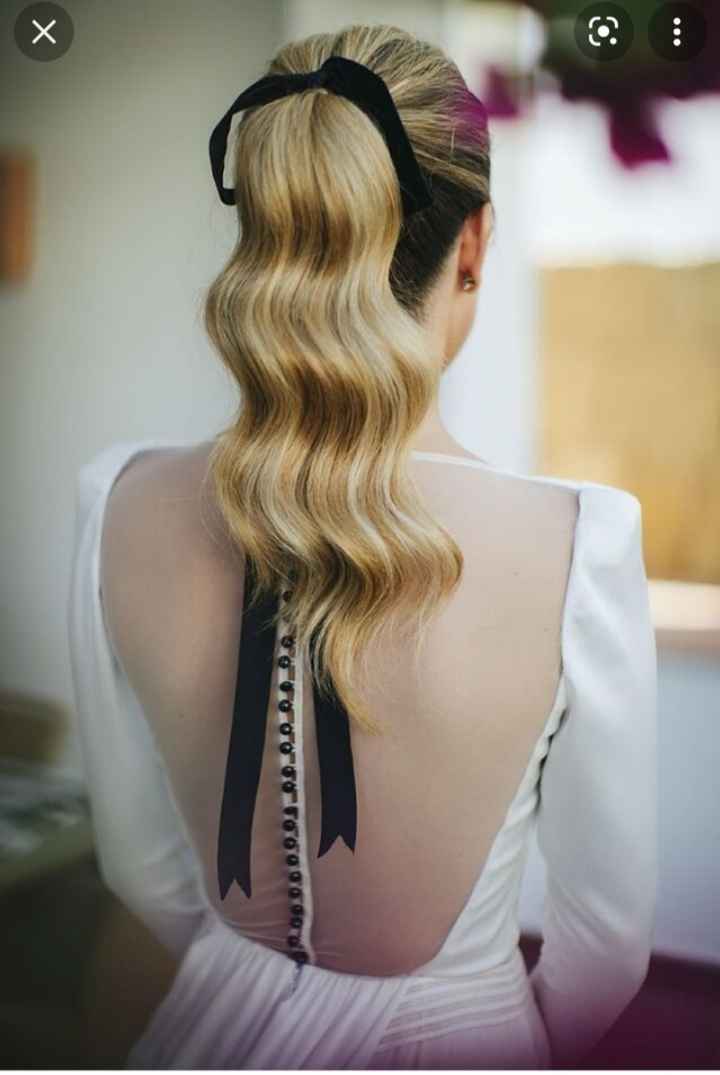 ¿Que peinado usarías con este vestido? - 1