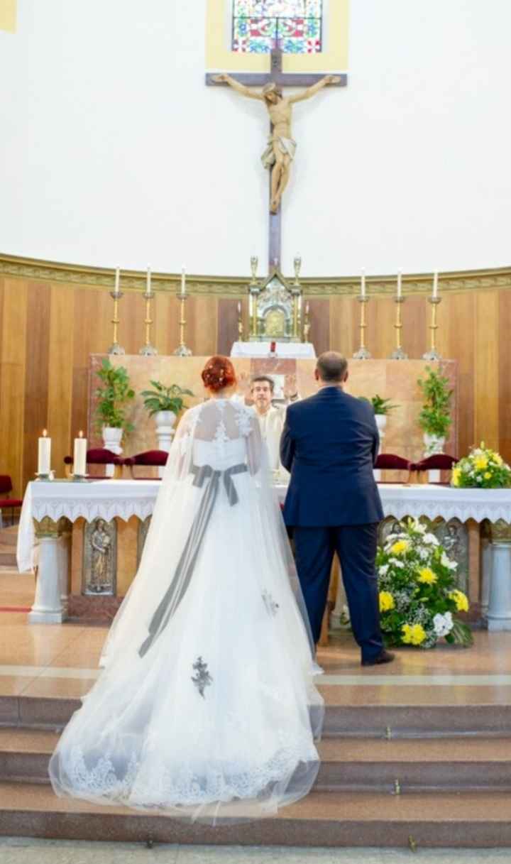 Cola del vestido de novia - 1