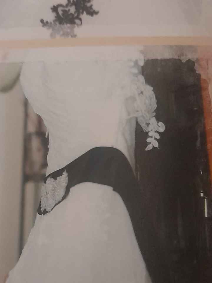Nuestros vestidos colgados!! - 2