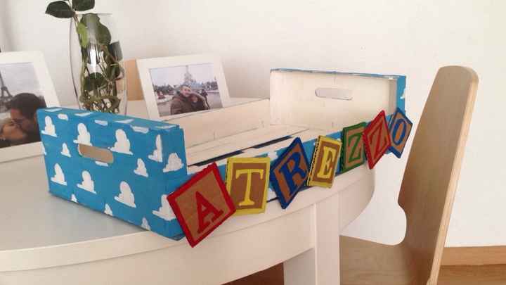 Caja atrezzo boda Disney