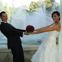 junto a la fuente