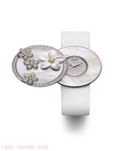 G. Una joyita increible. Reloj escondido haciendose pasar por brazalete