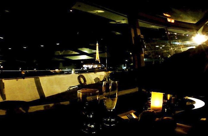 Cenida rio Sena - Paris Noche . Mi pedida compromiso