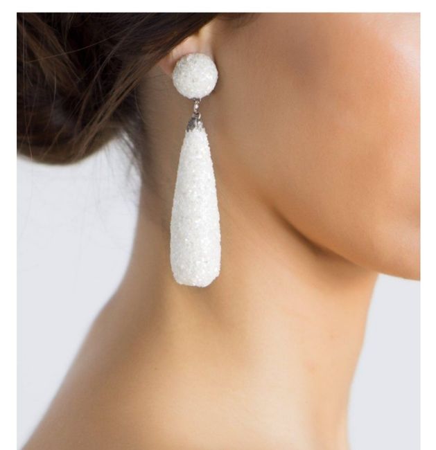 Dilema de peinado y pendientes 2