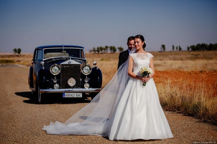 2 bodas, 2 COCHES. ¿Cuál gana? 1