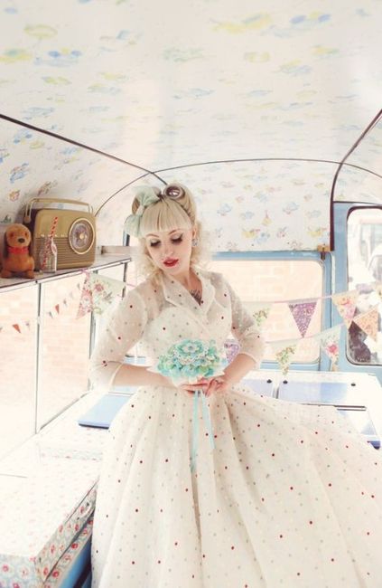 	pin up