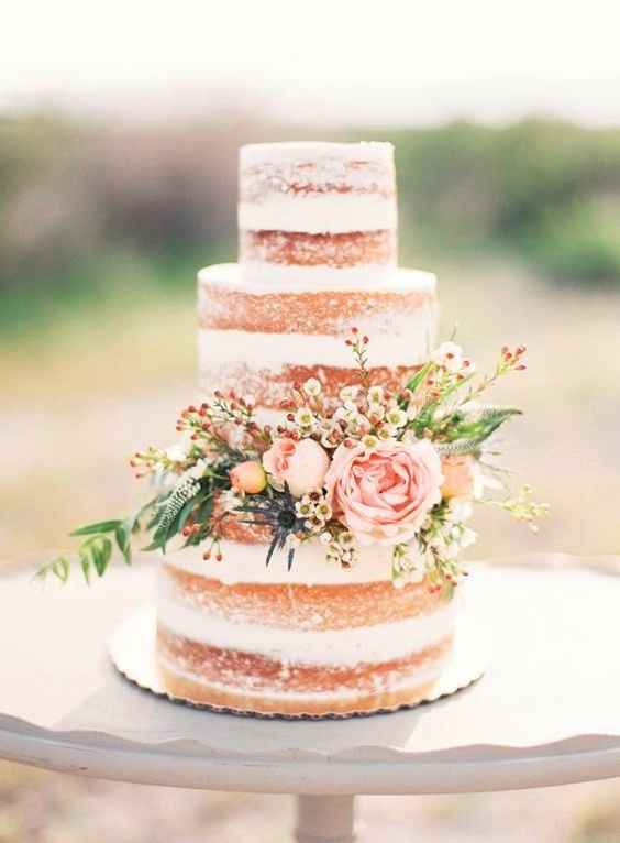 Naked cakes