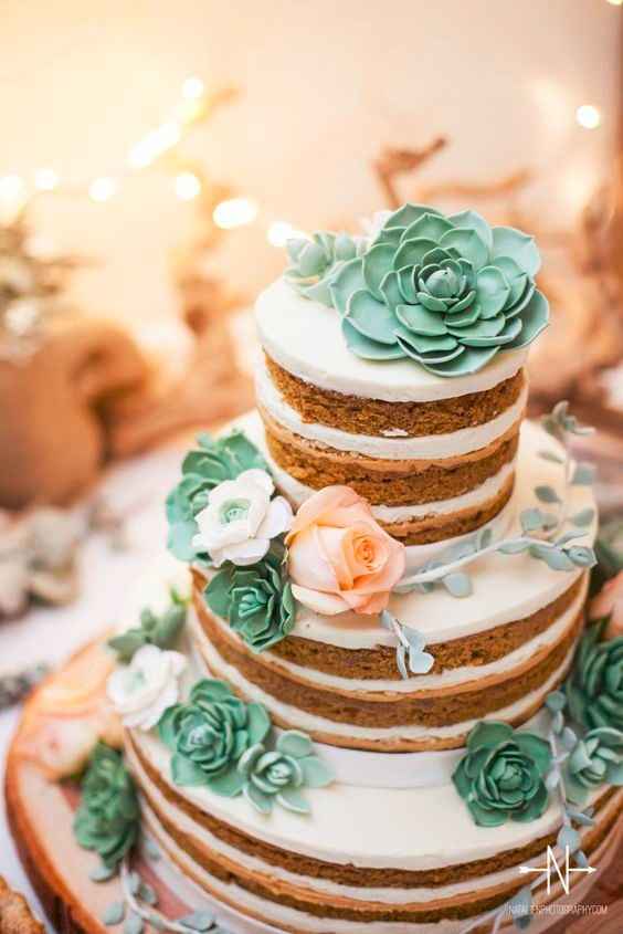 Naked cakes