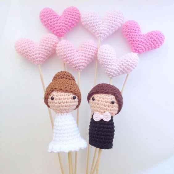 2. Cake topper