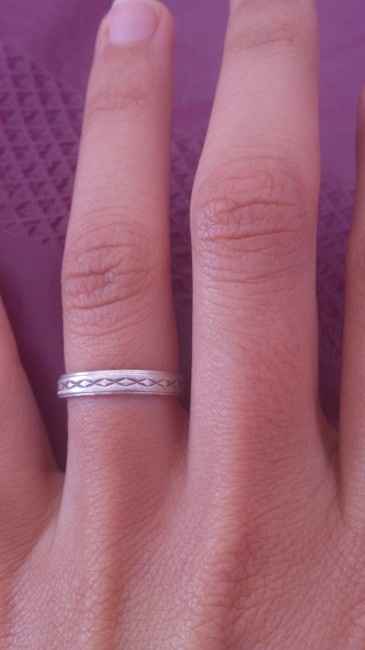 Nuestros anillos de compromiso... - 1