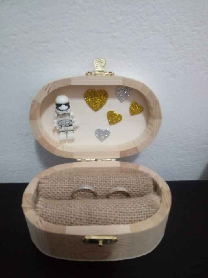 Pomperos,caja anillos y boligrafo de la firma - 2