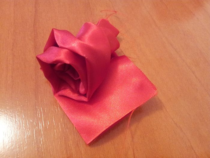 flor  de raso 8