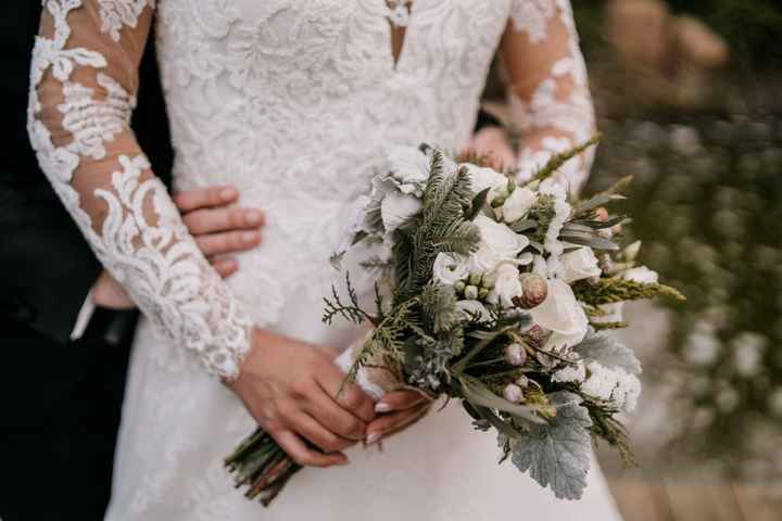 ¿Qué flores no pueden faltar en tu ramo de novia? 💐 - 1