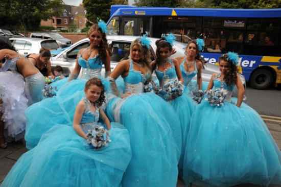 DAMAS DE HONOR