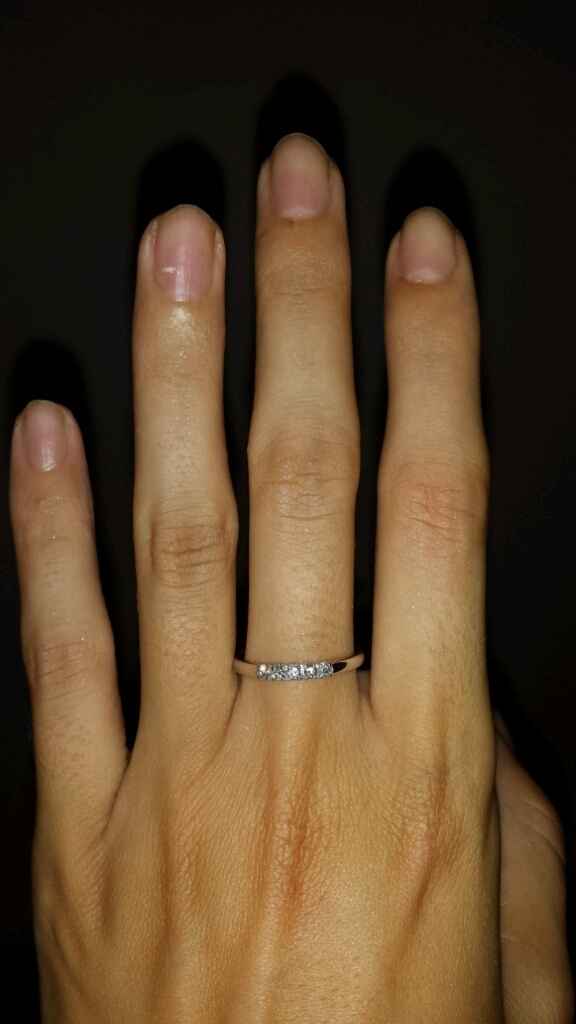 Pongamos todas nuestro anillo de compromiso - 1