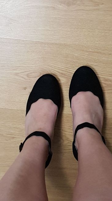 Ya tengo los zapatos y negros - 2