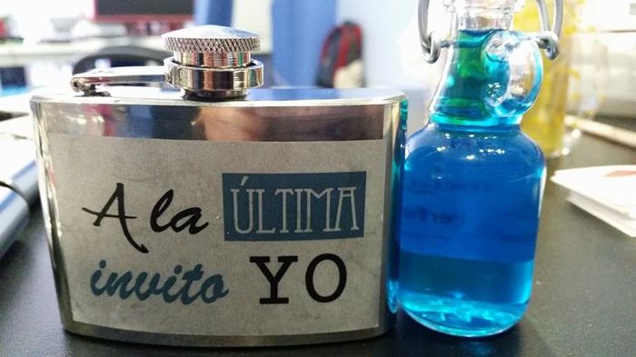Petaca y botella
