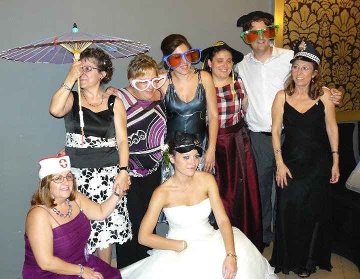 con parte de  la familia del novio