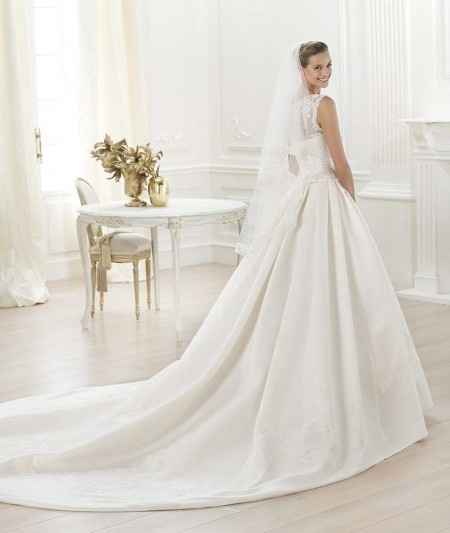Laudin pronovias 2015