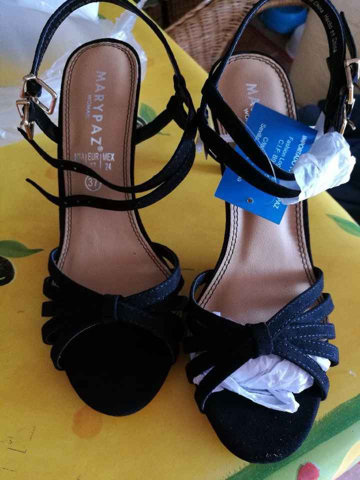 Zapatos color/zapatos blancos - 1
