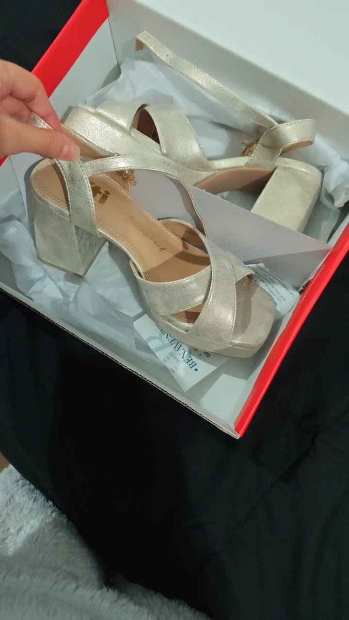 Ayuda con los zapatos! - 1