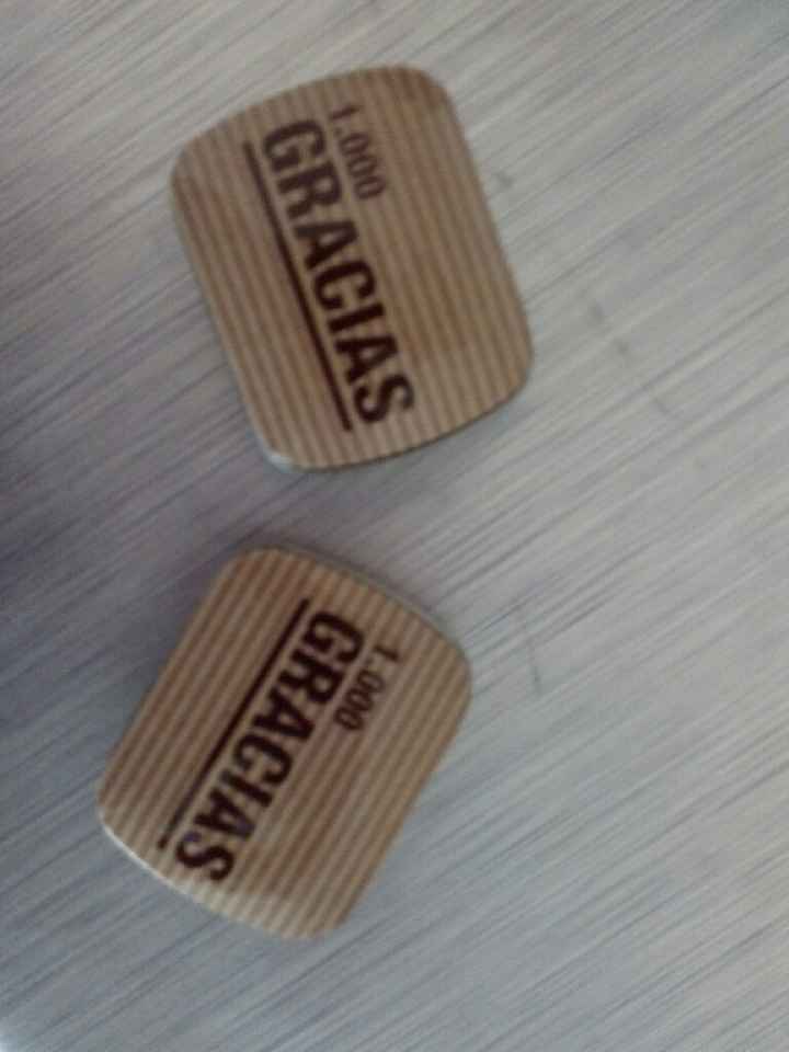 Detalles solidarios. - 1