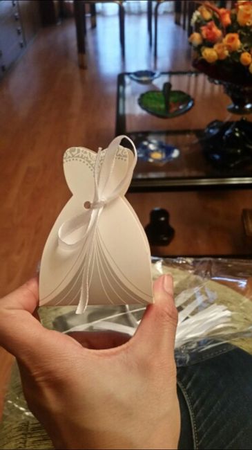 Buenas  a todas nose que meterle de regalo a las cajitas - 1