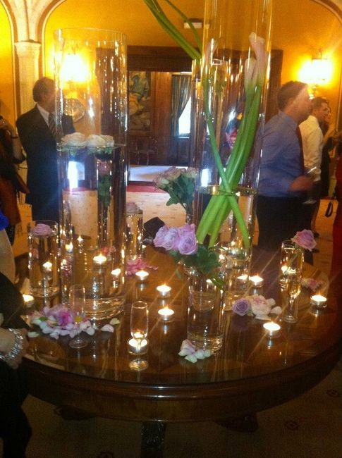 Decoración floral en el hall de entrada