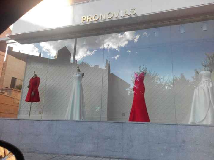 Pronovias