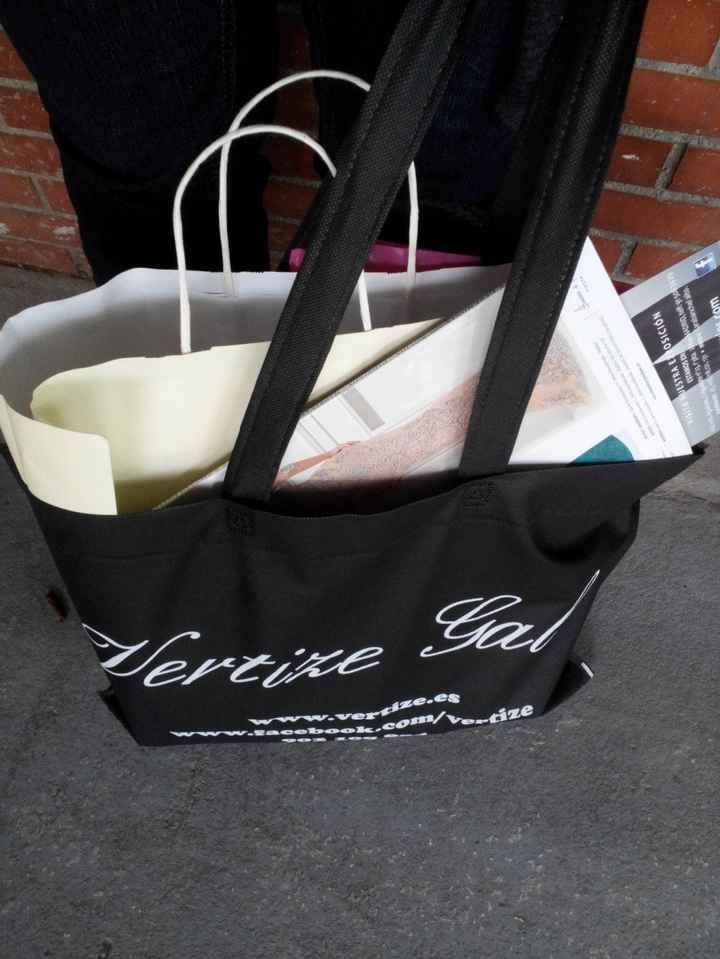 Catálogos, bolsas...
