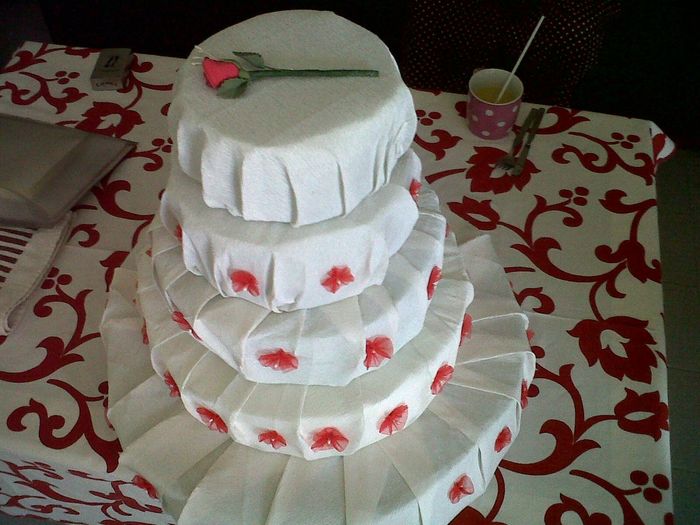 Tarta para brochetas de chuches