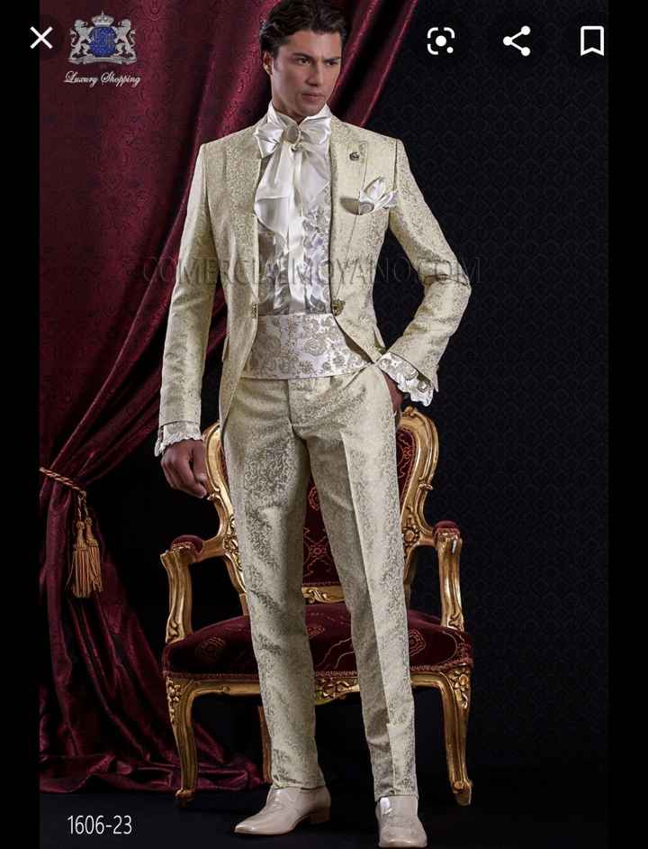 Trajes de novio peculiares 5