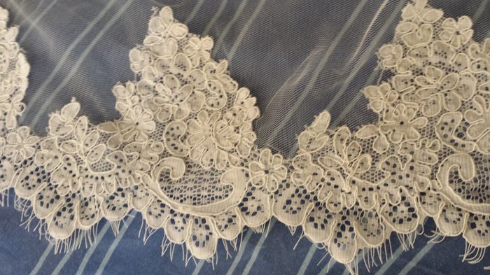 Vendo velo pronovias