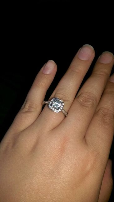 Este es mi anillo de pedida, me gustaría ver el vuestro - 1