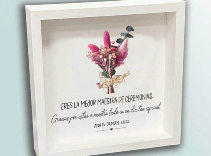 Detalle oficiante boda... 5