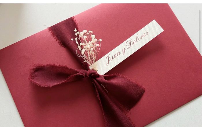 Forros sobre invitaciones (blanco y burdeos) 2