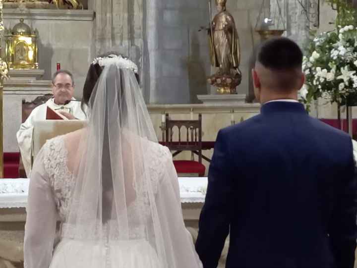 ¿Llevaréis algún tipo de tocado el día de la boda? - 1