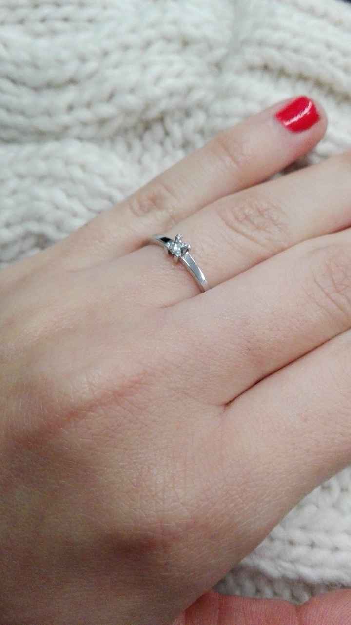 Mi precioso anillo de compromiso