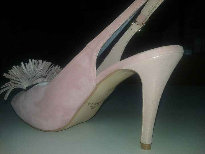 Zapatos otra vez, no me decido - 3
